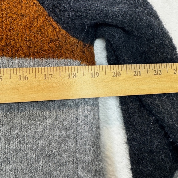 Contemporaine cardigan Sweater Womens Size Small Colorblock Gray Alpaca Blend - Picture 6 of 7